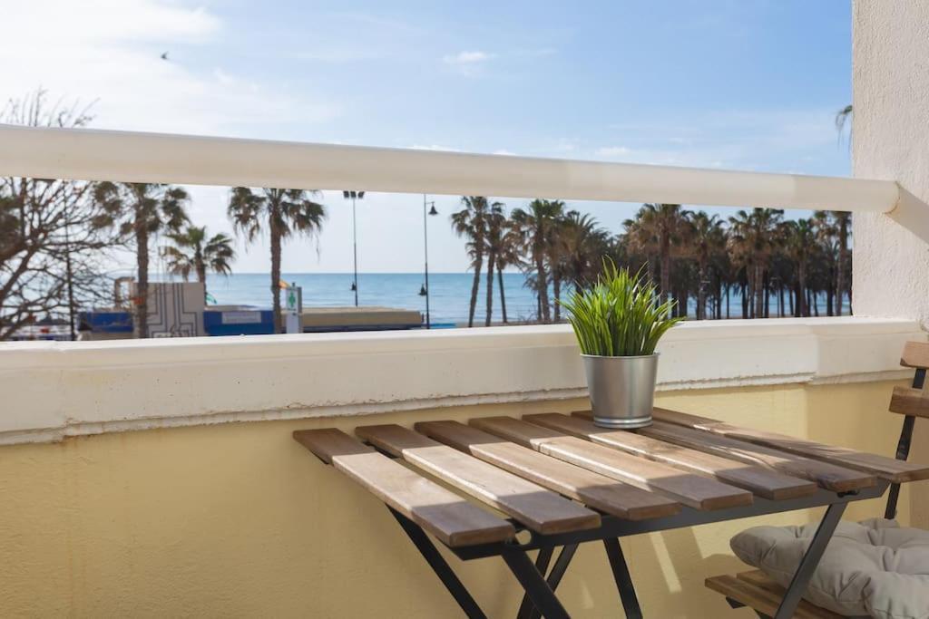 Eden Costa Lago Primera Linea De Mar Торремолінос Екстер'єр фото
