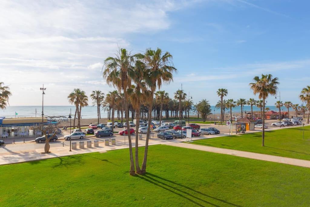 Eden Costa Lago Primera Linea De Mar Торремолінос Екстер'єр фото