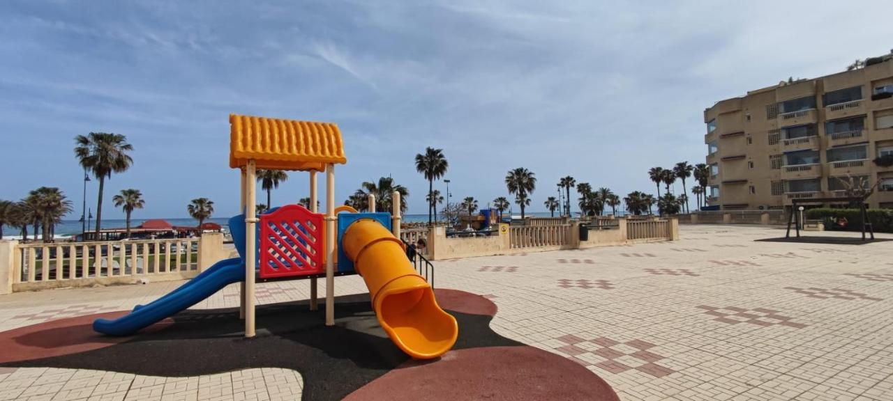 Eden Costa Lago Primera Linea De Mar Торремолінос Екстер'єр фото
